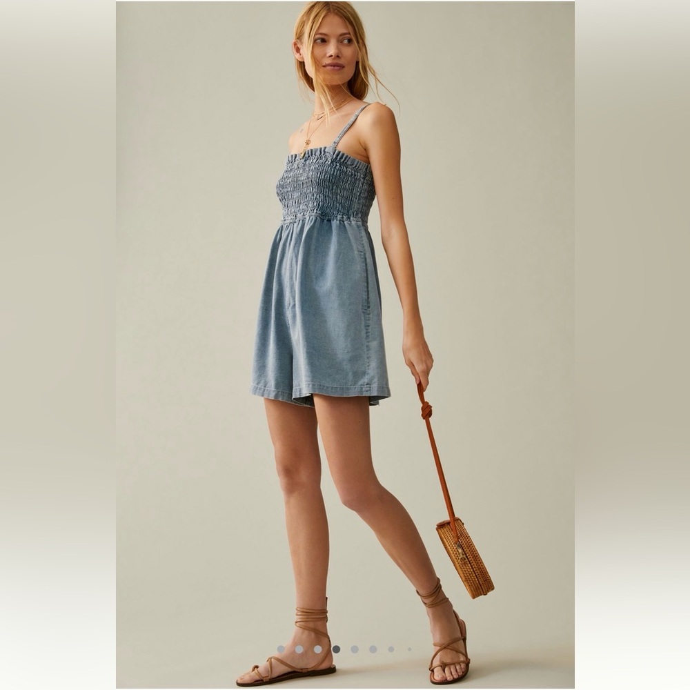 Anthropologie Pilcro Smocked Romper - Size M